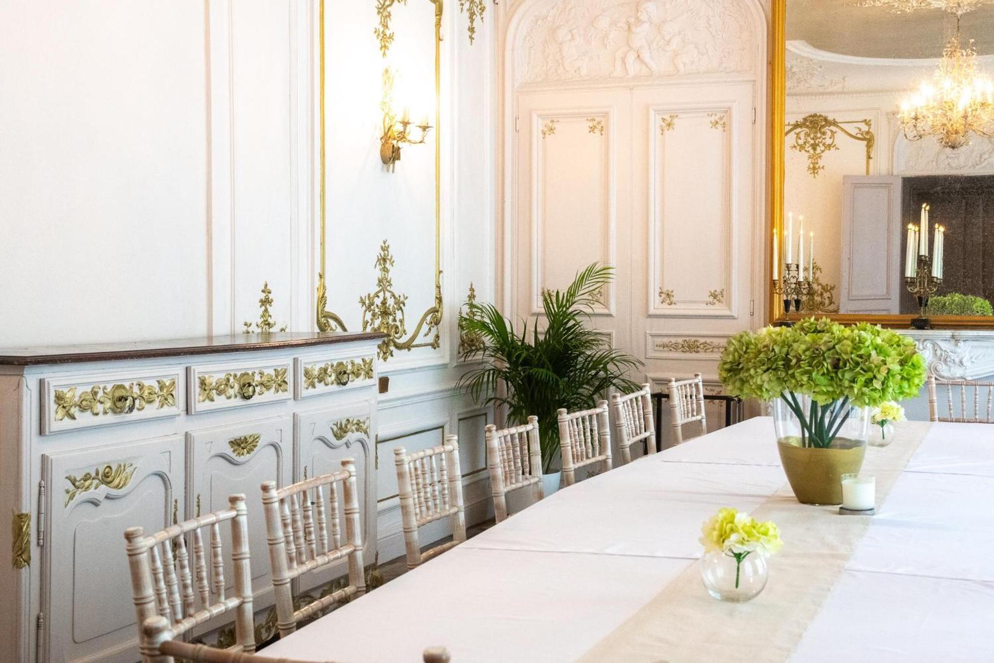Beautiful, Historic Manoir In Semi-Rural Setting Βίλα Viré Εξωτερικό φωτογραφία